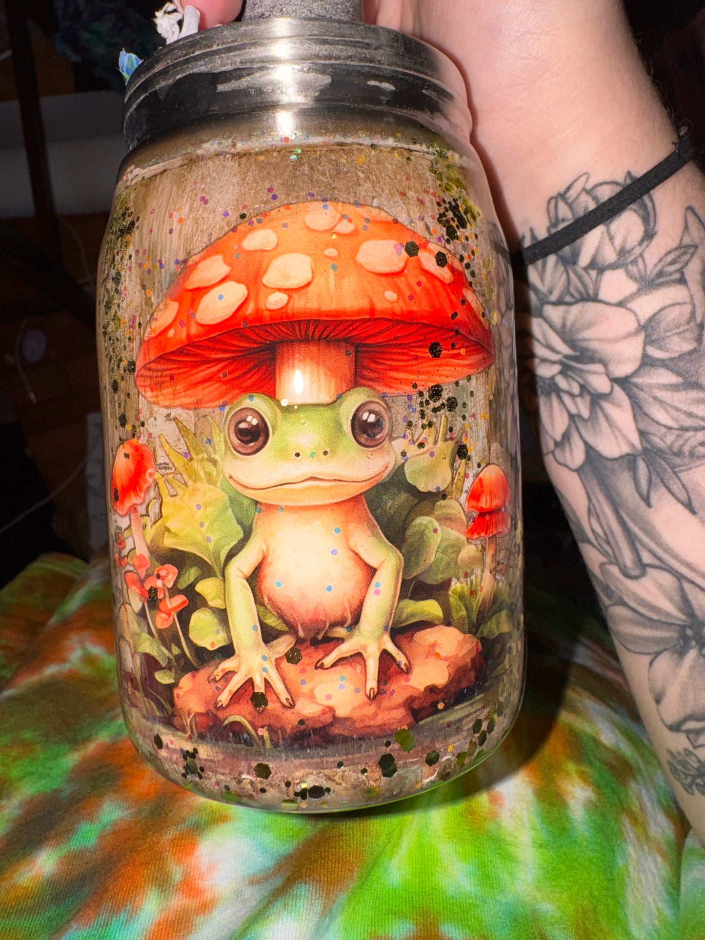 #109 frog mason jar