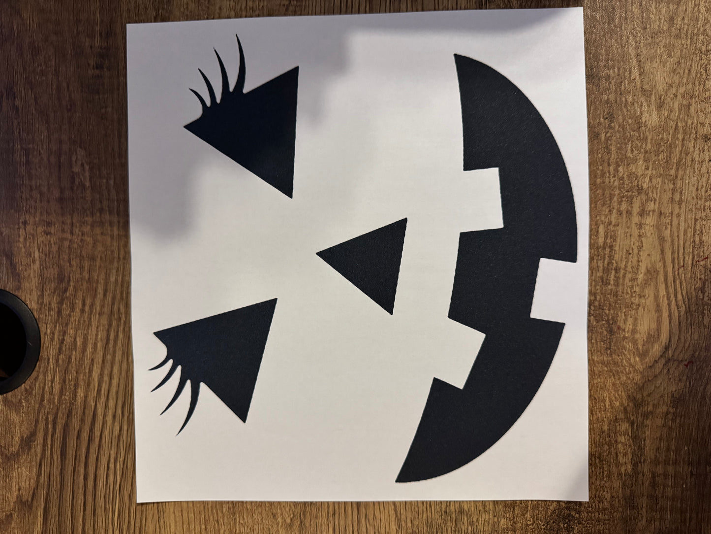 F115 Jack-o-lantern face