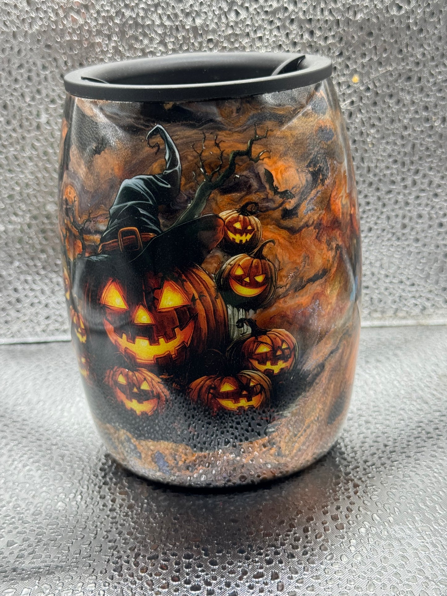 80- glow pumpkin
