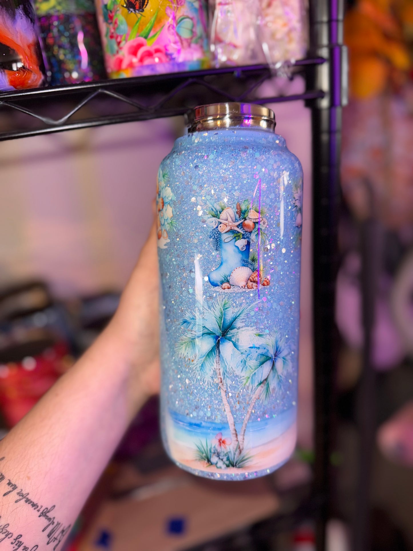 17- 32oz xmas beach hydro