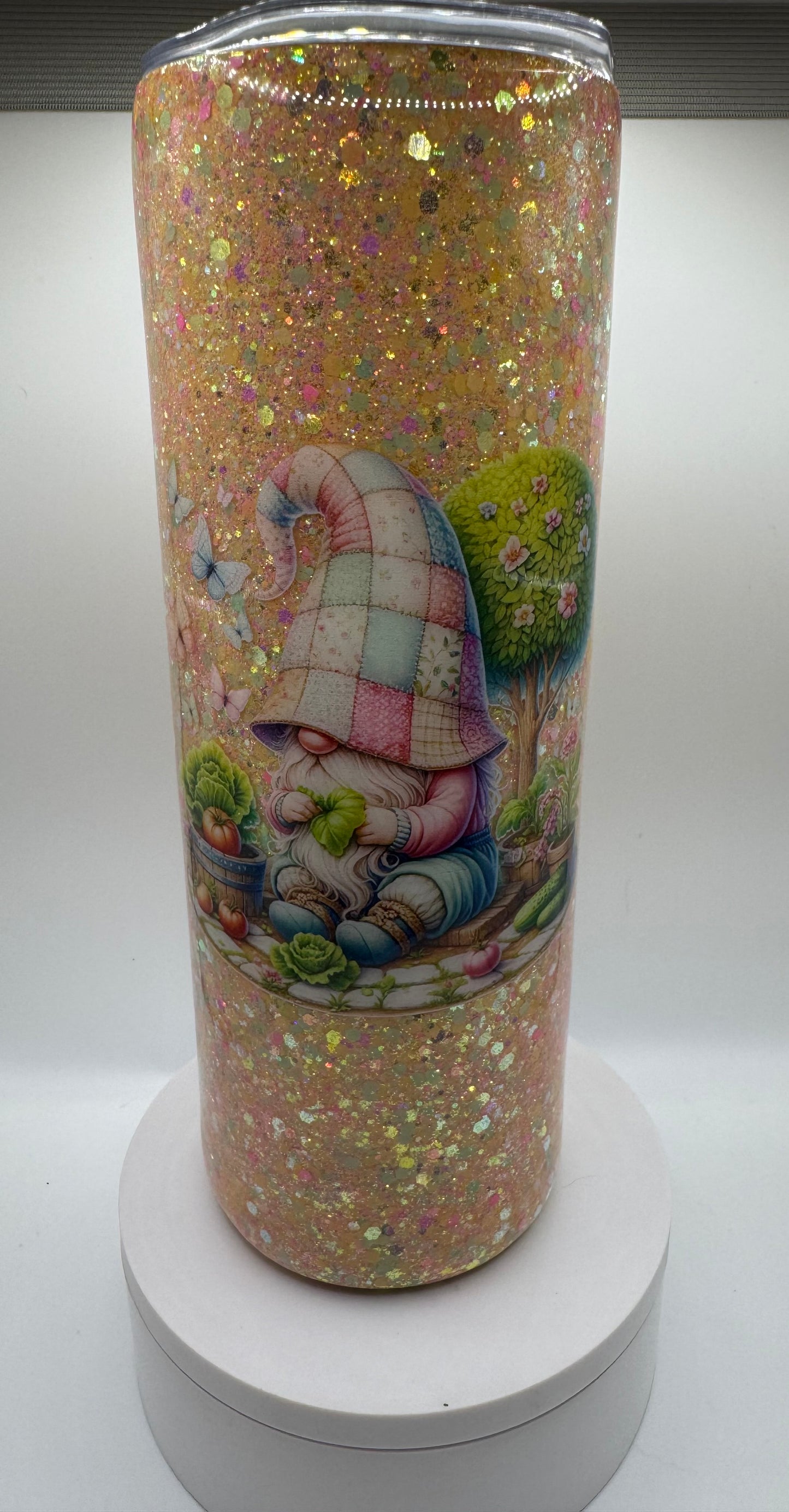 20oz Spring veggie gnome