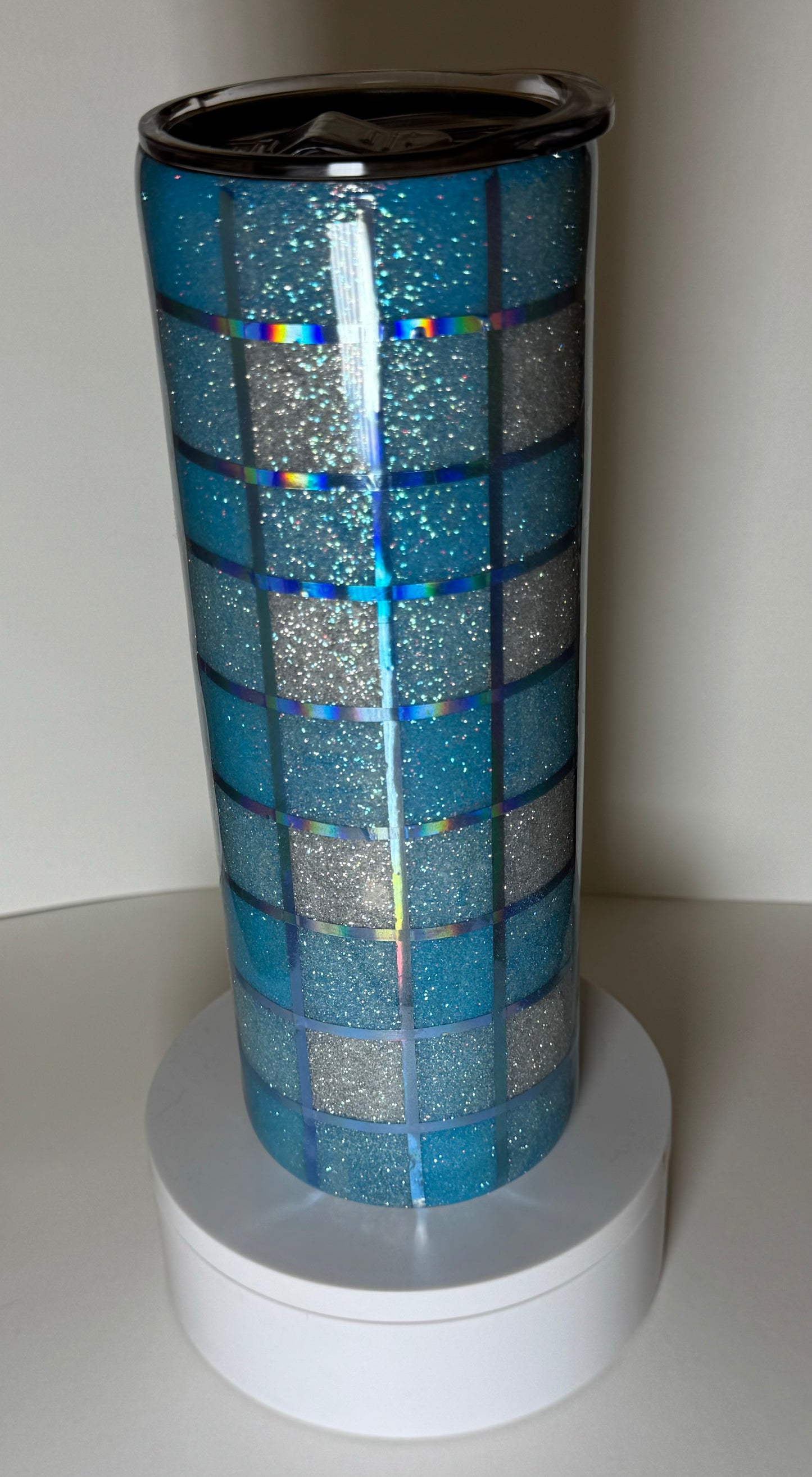 20oz Blue plaid