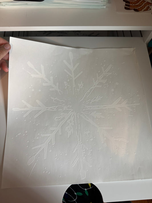 white snowflake C61