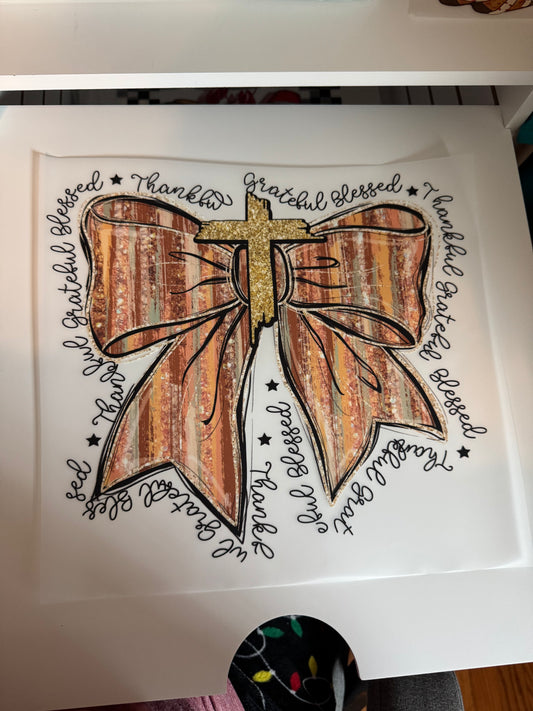 Grateful bow F18