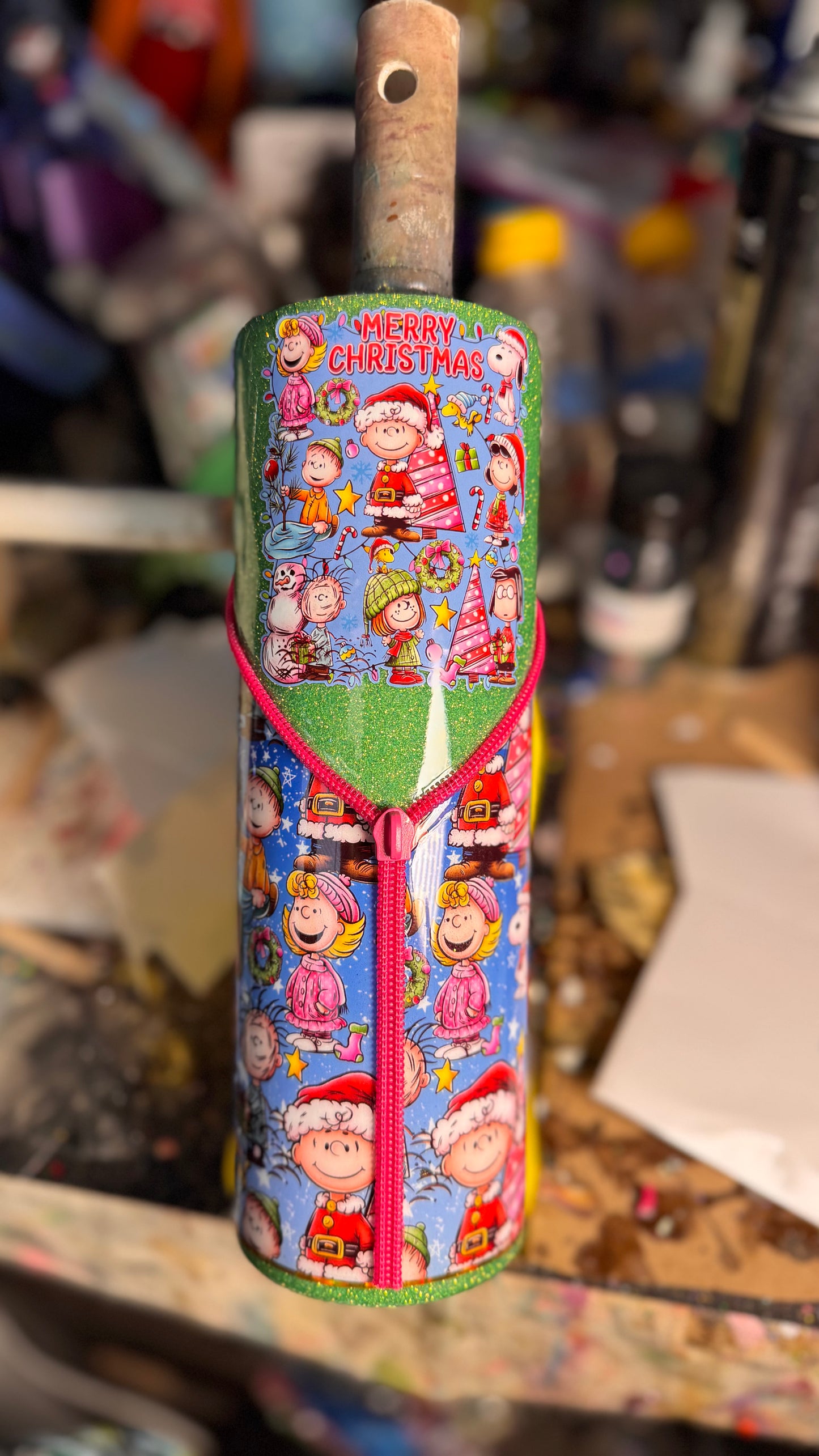 39- 30oz snoop zipper cup