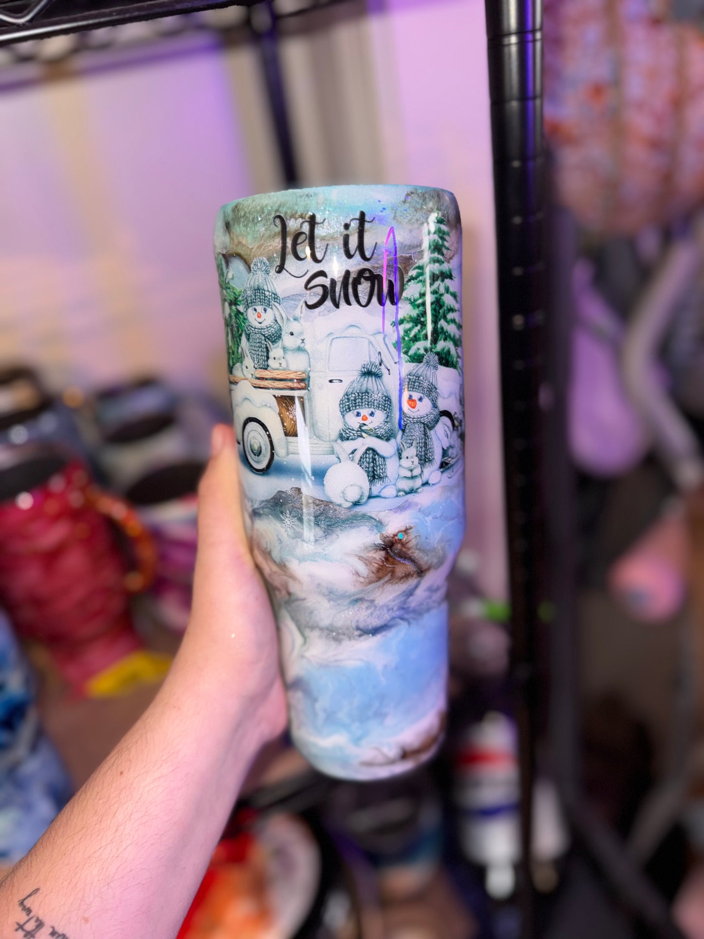 21- 40oz let it snow