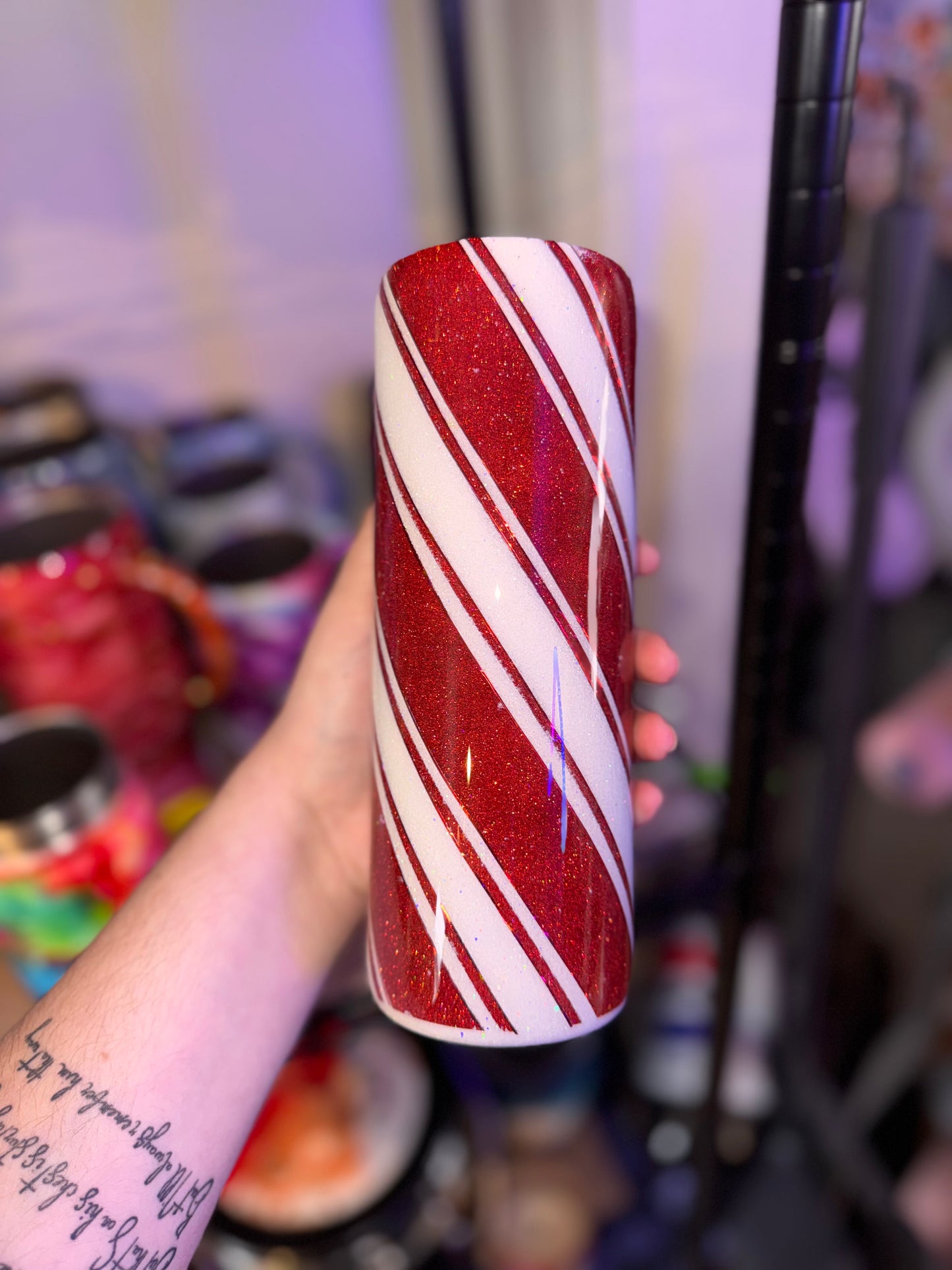 30- 20oz peppermint swirl candycane